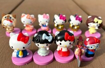 【新商品】チョコエッグ「ハローキティ」コラボを10個まとめ買い！ 私の狙いはカズレーザーだったが……