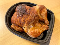 【コストコの達人】大人気『ロティサリーチキン』のアレンジレシピ！ 骨を煮込んだ「カオマンガイ」が超絶品