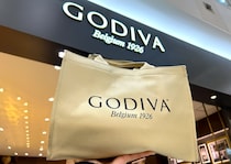 GODIVA（ゴディバ）の「ハッピーバッグ」を店頭で購入！ ゴディバを買うなら、やっぱり正月!! その理由は… / 福袋2026
