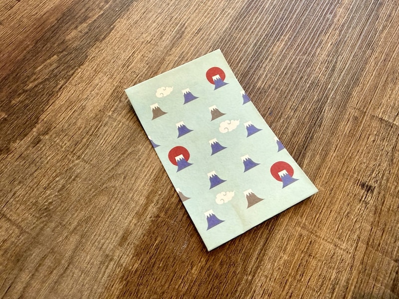 【正月問題】お年玉って何歳まであげるのが正解？ 編集部メンバー11人のガチな本音と「金額相場」はこうだった