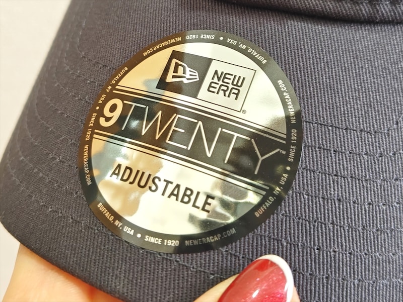 NEW ERAのキャップが3点入って9800円!? 激安で怪しい福袋を買ってみたら…まさかのモナリザ柄が！