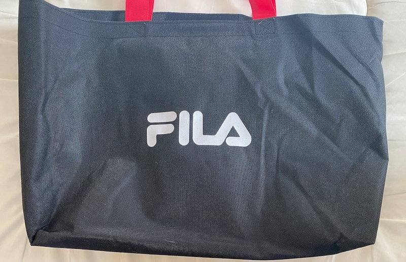 【福袋2026】1万1000円で5点入り！ FILAの福袋が「ウソだろ」と声出るくらいお得だった / 総額4万1800円分が入った文句なしの大当たり！