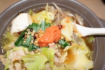 えっ、ガストで もつ鍋なんてやってたのか…！ やまやコラボ「博多明太もつ鍋」でソロもつ鍋してみた