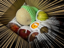 【逆に混乱】「訳あり」にして「B級」と謙遜しまくるフルーツ福袋にメロンが！ しかも美味い / 福袋2026