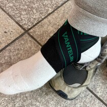 右足を何度もグネる私が「バンテリンの足首加圧サポーター」を選んだ体験談 / ワークマンのサポーターから乗り換えてみた