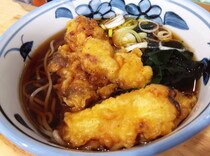 【創業47年】東の人気立ち食いそば屋「やしま」、ついに荒川を渡る！ 池袋周辺でグッと行きやすくなったから行ってみた