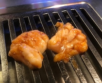 歌舞伎町の焼き肉店が『月額2929円で毎日食べ放題』を実施 → 対象のホルモンを食べたら「牛角のサブスクを楽しめなかったけど全然OK」って気になった