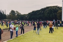 インドネシアの運動場に行ったらカオスとトラップがいっぱい！