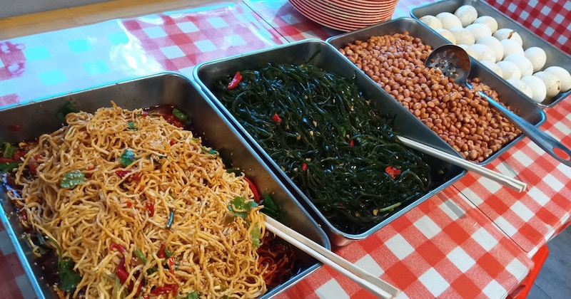 食べログで口コミがほぼない池袋のランチ食べ放題『玖玖小炒』に入ってみたらオアシスを感じた / ガチ中華ランチ紀行：第15回