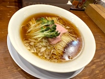 【コスパ最強】新宿で朝ラーが500円！ 百日紅（さるすべり）の「朝ラーメン」が最高オブ最高!!