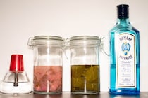 桜の季節なので、桜フレーバーなお酒作りにトライしてみた結果…