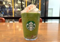 スタバの新作『抹茶と桜わらびもち フラペチーノ』は無敵の美味しさ！ 「ソイミルク変更」でより “和” な味わいに