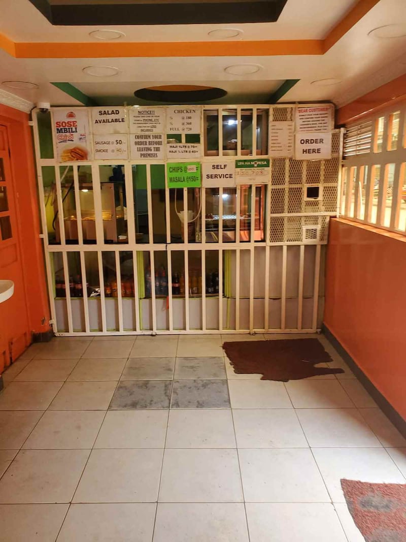 ケニアの不人気レストラン（店名：楽しい時間）で聞いた「客が来ない本当の理由」が切なくてポテトの味がしなかった【カンバ通信：第445回】