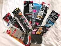 【女性必見】100均のインソールが充実しすぎていてビックリした / 100円で痛い靴とおさらばできるぞ〜