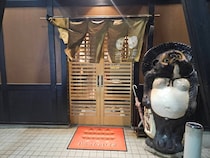 日本最大のお好み焼きチェーン『道とん堀』の2000円食べ放題に挑戦 → ひとくち食べた瞬間ビックリした！