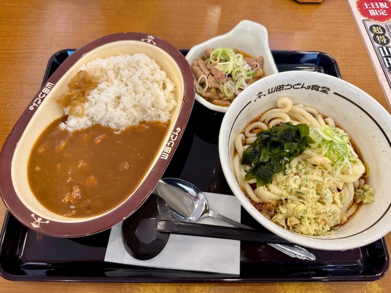 【知らなかった】山田うどんの平日メニューの裏に「土日限定の超得セット」が隠されていた