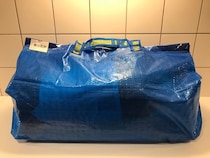 【2018年福袋特集】IKEAの「あったか袋（3000円）」の中身が確かにあったかい / 羊の皮まで入ってるってマジかよ！