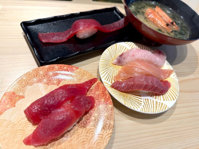 食べログ全国1位を記録した宮城の回転寿司『塩釜港』が東京初上陸！ 大井町で食べた「本まぐろ」が異次元すぎた