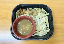 【冷食革命】ザルも器も使わずレンチンだけで作れる「つけ麺」が爆誕！ しかも冷盛りと熱盛りのどちらも作れるってマジかよ!!