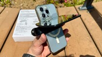 【100均検証】スリコの “どこでもウユニ塩湖みたいに撮れるアイテム” が難しいけど、結論は「だいじょうぶだぁ」