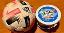 【助けて】汚れたサッカーボールを「オキシ漬け」した結果 → 泣いた