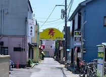 はじめての昼スナック。そこには知りたかった「歌」の本質と、老夫婦の紡ぐ美しい景色があった
