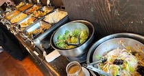 1500円でタイ・インド料理13種が食べ放題！『アジアンパーム渋谷本町店』がココナッツカレーもインドカレーもイケる / 初台
