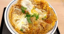 【え？】誕生日当日に「かつや」に行ったら時を戻された話 / 巨大すぎる新商品『親子カツ丼』との死闘について