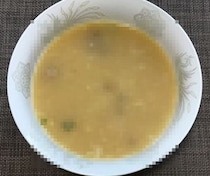 【男1人暮らし】風邪をひいて死にそうだったので冷凍チャーハンでおかゆを作ってみたら…