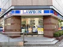ローソン増量祭第3週はコレ！ 総重量645g焼そばとカツ×フランクカレーが強すぎた
