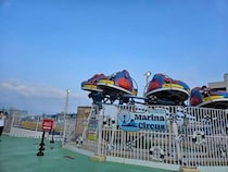 静岡にある『ミニ遊園地』へ行ったら、遠い夏の幸せな記憶が蘇った…が、とあるアトラクションで全てがブッ飛んだ！