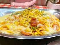 【対消滅】ナポリタン屋「パンチョ」が真逆の概念を組み合わせたメドローアを生み出していてビビった / しかも人気らしい