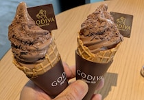 【6月30日まで】ゴディバカフェで対象のソフトクリームを1個買うと、もう1個無料！ 急いで!!