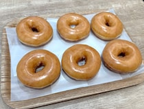 クリスピー・クリーム・ドーナツ初の「できたてオリグレ食べ放題」に挑戦したら4000円近く得して神すぎた！