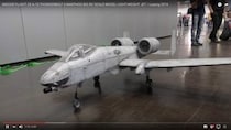 【動画】巨大な機体が宙を舞う！「最新のラジコン飛行機」がスゲェェェエエエーーー!!