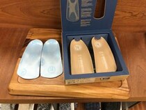 あの「ビルケンシュトック」のインソールが売っている…！ これさえあれば痛い靴も疲れないビルケン仕様に変身じゃ