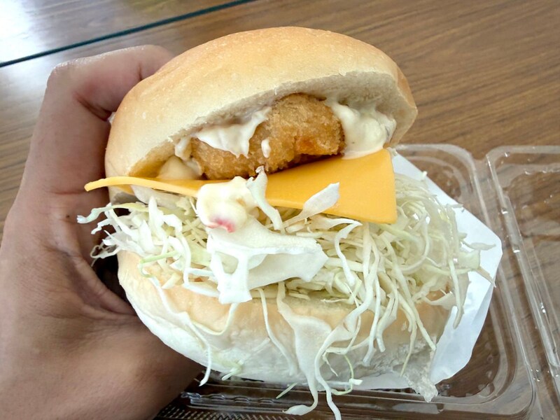大分が「サメ」を推したいらしい / 新宿の大分イベントで『サメバーガー』を食べてみた結果