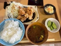 【岐阜】9月8日はハヤシライスの日!発祥の地で食べるも心奪われたのは絶品唐揚げだった