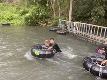 【インドネシアの夏休み】大自然の中でラフティングに屋台グルメ！ マランの自然観光地「Sumber Maron」を紹介！