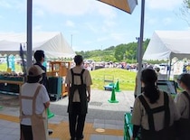 道の駅マニア注目の新駅「そらっと牧之原」が想像を超えてた！ ライブ会場みたいな待機列に感じたムーブメント