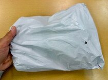 AliExpressがプッシュする「選ばれしベストセラー」の帽子を買ってみた / ユーザーの質問「本当にこの帽子をかぶっている人はいますか？」「何のために？」