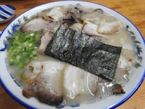とんこつラーメンで初めて感動した！北九州市「らーめん工房 龍」は福岡最強か!?