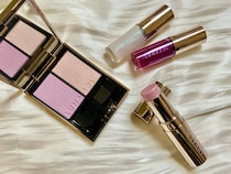 ルナソルのホリデーコスメがやっぱり最高に可愛い💗リップオイルにチーク、ハイライトの3種類をひと足お先に全部試してみました