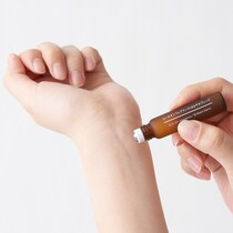 無印良品からロールオンタイプのフレグランスが登場！ SNSで話題の「おやすみブレンド」もあるよ〜