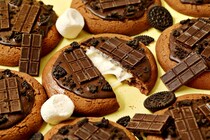 1枚1000キロカロリー超えの誘惑…♡クッキー専門店「ギルティーズ（GUILTY’S）」に韓国で話題の「スモアチョコ」が登場