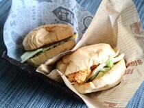 ドムドムバーガーの中の人が伝授する「ハンバーガー包み紙の作り方」はお弁当やピクニックに大活躍！ 覚えておいて損ナシですッ