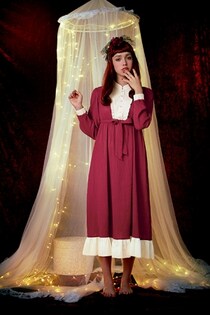 いかにもなサンタ衣装はちょっと…な乙女にピッタリ☆ 「サンタクロースのナイティドレス」がオトナな雰囲気で素敵！