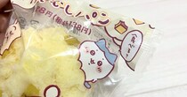 ファミマ×ちいかわコラボ「むちゃうマーケット」に急げ〜!! 「いもむしパン」なんてさァッッ絶対アレじゃん