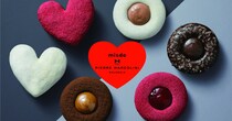 ミスドが「ピエール マルコリーニ」とコラボしたチョコドーナツを発売！ 真っ赤なハートがバレンタインにもピッタリだよ～