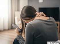ストレートネックや肩こりにお悩みの皆さん、どんなグッズで対策してる？対策グッズ11選まとめ